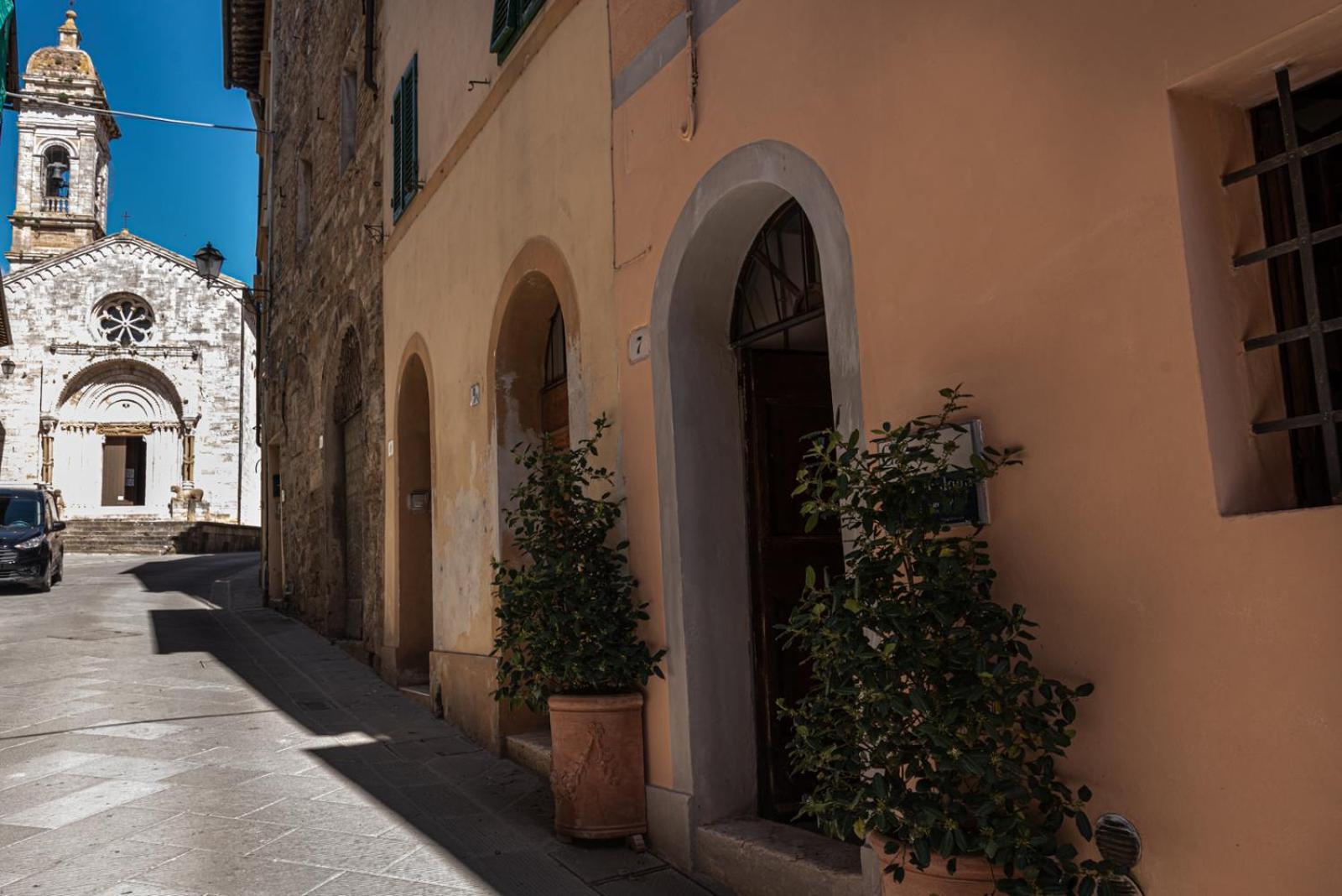 Le Murarotte Couette-café San Quirico dʼOrcia